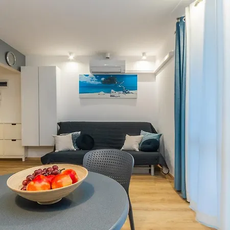 Flatbook Apartmenty - Apartamento